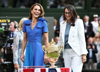 Kate Mıddleton, Wimbledon Tenis Turnuvası’nda ayakta alkışlandı