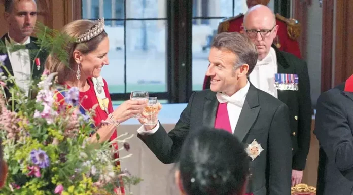 Prenses Kate kraliyet töreninde