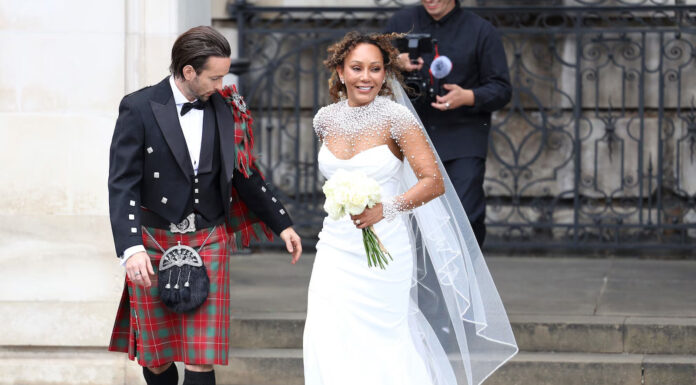 Ünlü şarkıcı aradığı aşkı 50 yaşında buldu