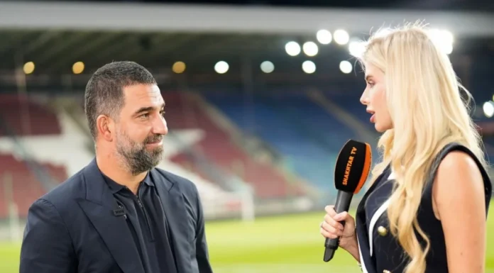 Arda Turan Ukraynalı spikeri bu kez şaşırttı