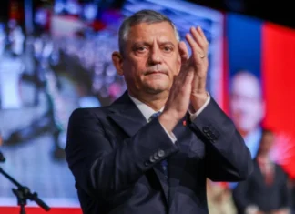 Özgür Özel, yeniden genel başkan seçildi