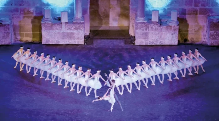 Aspendos’ta ‘Kuğu Gölü’ gecesi