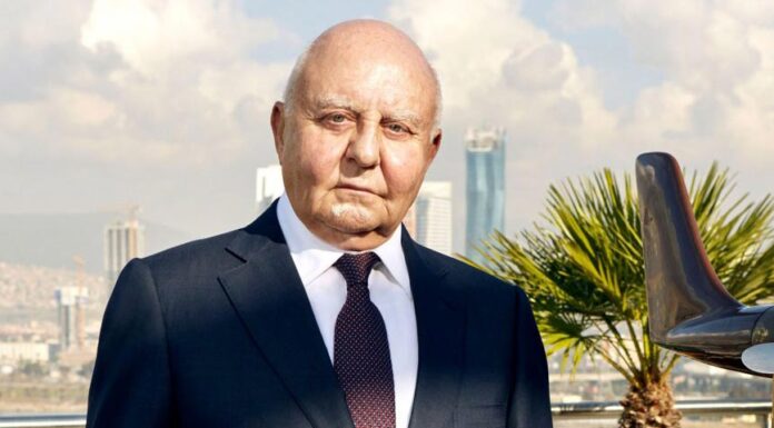 İzmir’e altıncı sanat merkezini armağan etti