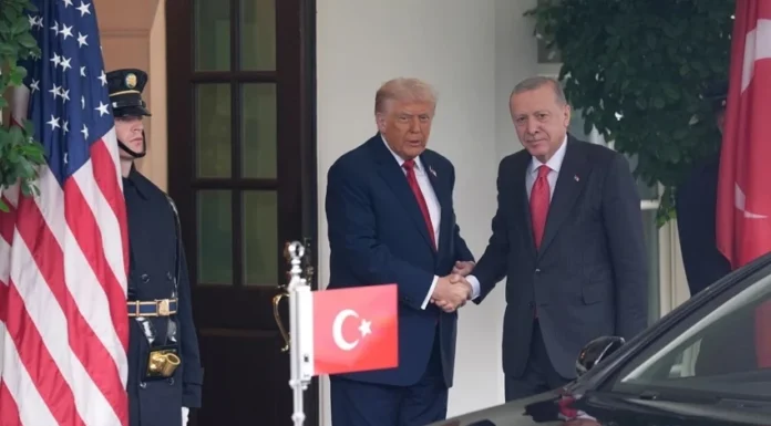 Beyaz Saray’da tarihi zirve. Cumhurbaşkanı Erdoğan, Trump ile görüştü