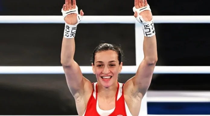 Buse Naz Çakıroğlu dünya ikincisi oldu