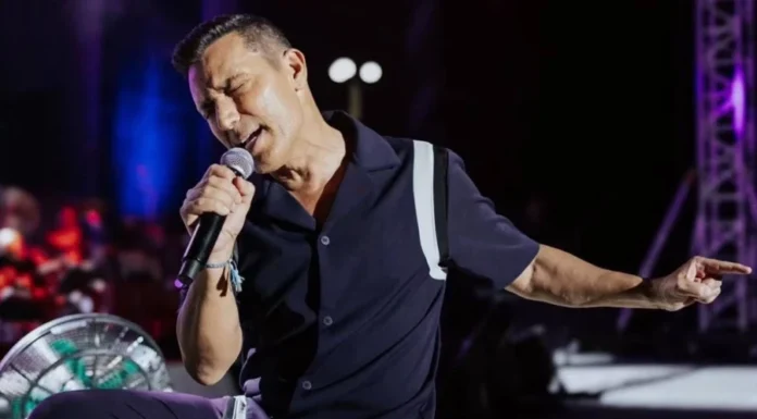 Mustafa Sandal konserde reji çalışanına hakaret etti