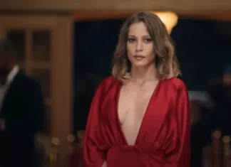 Serenay Sarıkaya’nın İngilizcesi gündem oldu! Verdiği röportajda favori şarkısını da açıkladı