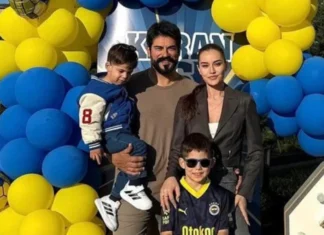 Baba oğul maç keyfi yaptı