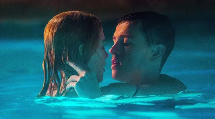 Oynadığı açık sahneler evliliğinin sonunu getirdi