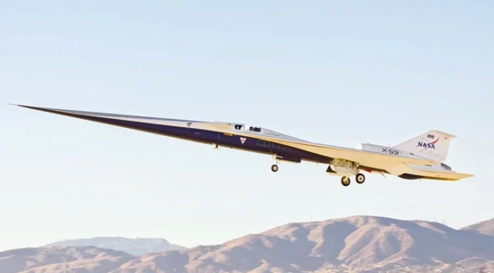 ‘Sessiz’ jet geliyor! Süpersonik uçak ilk testi geçti