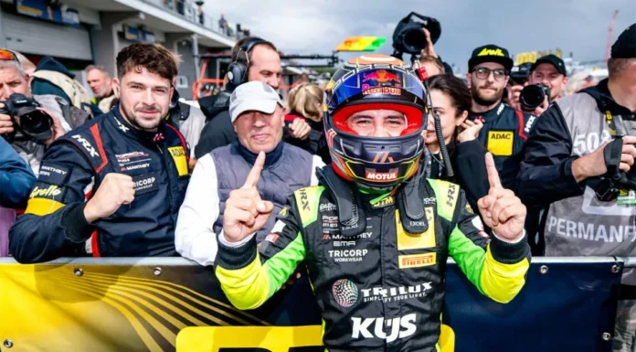 Ayhancan Güven DTM tarihinde şampiyonluk kazanan ilk Türk pilot oldu