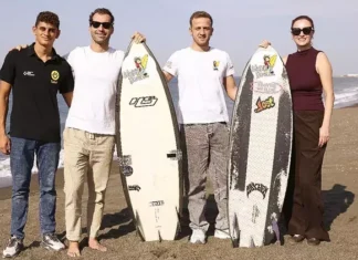 Sörfün kitabı Samandağ’da yazılıyor