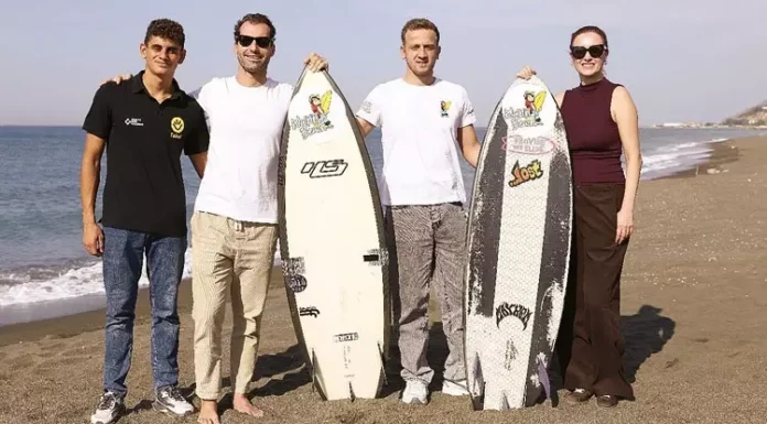 Sörfün kitabı Samandağ’da yazılıyor