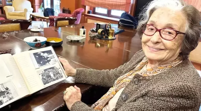 Reşat Nuri’nin keşfettiği çocuk: 3 neslin öğretmeni! Gülten Dayıoğlu’nun 90 yıllık yolculuğu