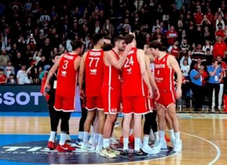 12 Dev Adam İsviçre karşısında farklı kazandı