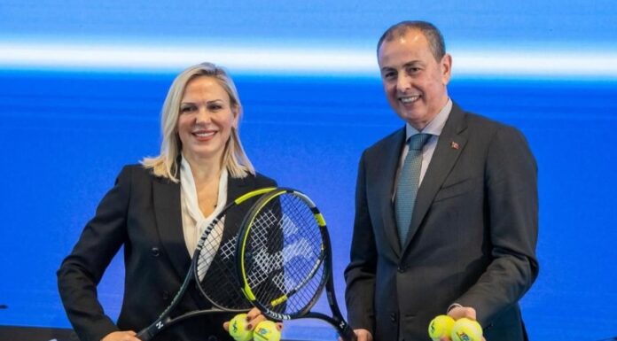 İş Bankası tenisi erişilebilir hale getiriyor