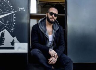 Berkay ‘Evdeyiz Dede’ ile turneye çıkıyor