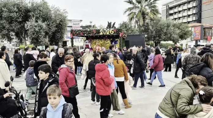 Kuşadası’nda yılbaşı etkinlikleri başladı