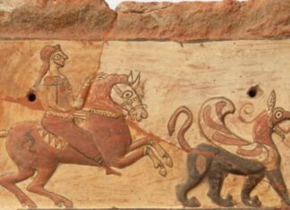 Kaçırılan tarihi eserler Türkiye’ye döndü