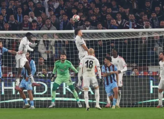 Trabzonspor-Beşiktaş derbisinde gol yağmuru