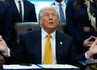 Trump’ın Grönland anlaşması ortaya çıktı: Kişi başı 1 milyon dolar iddiası