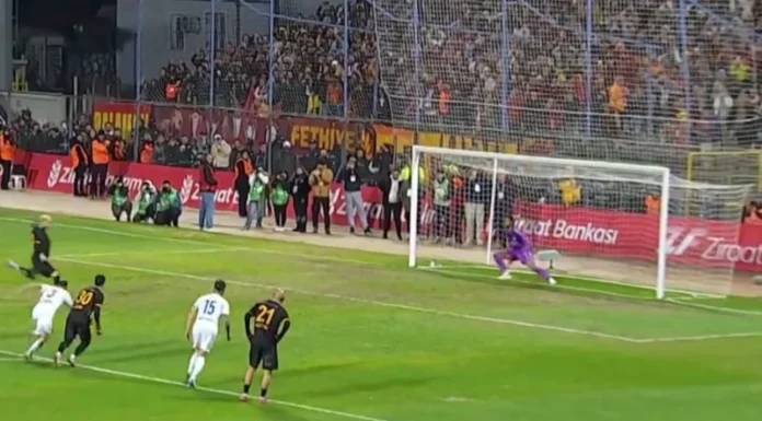 Galatasaray kazandı, Icardi penaltı kaçırdı