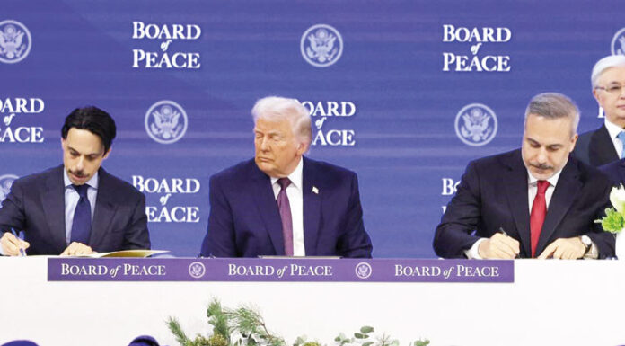 Gazze’den dünyaya yeni barış dönemi… Barış Kurulu imzaları Davos’ta atıldı