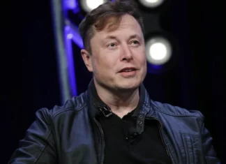 Elon Musk trilyonerliğe adım adım yaklaşıyor