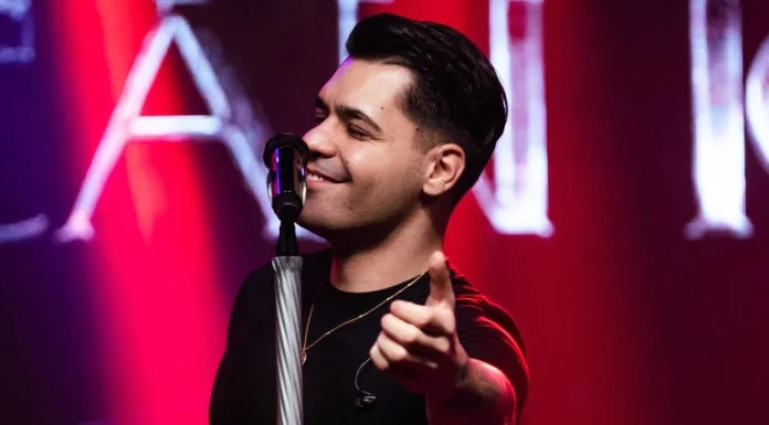 Emir Can İğrek iki konserle 2025’e veda etti