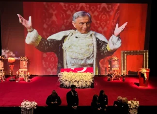 Duayen oyuncu Haldun Dormen’e hüzünlü veda