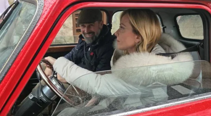 Giorgia Meloni, İspanya tatilinde görüntülendi