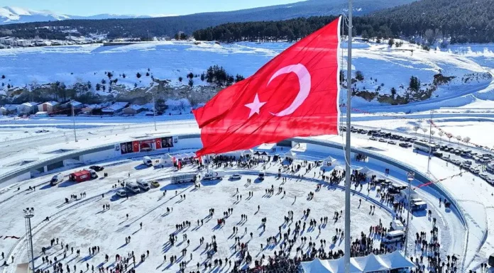 Sarıkamış şehitleri Kars’ta saygıyla anıldı