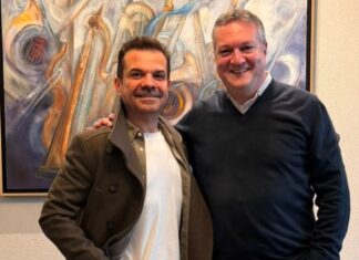 Artık dünya dinleyecek