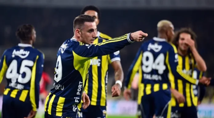 Kadıköy’de Kerem Aktürkoğlu şov