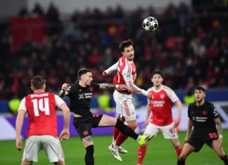 Arsenal beraberliği son bölümde kurtardı