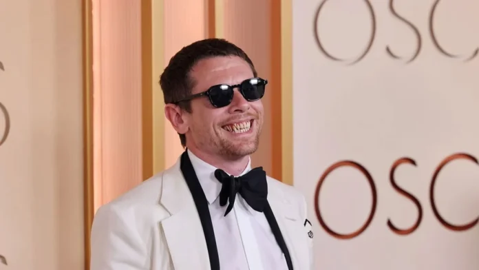 jjjpg--SevDhs7KE2NUdpW_0bdXg