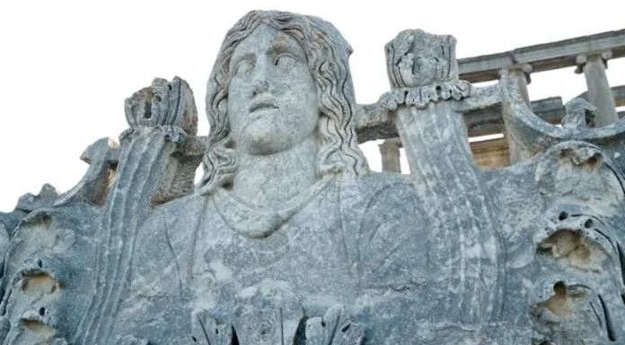 Bir sonsuzluk abidesi: Aizanoi