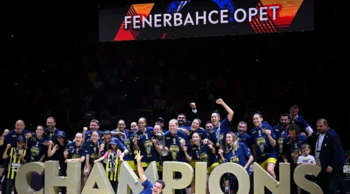 Türk finalinde kazanan Fenerbahçe Opet