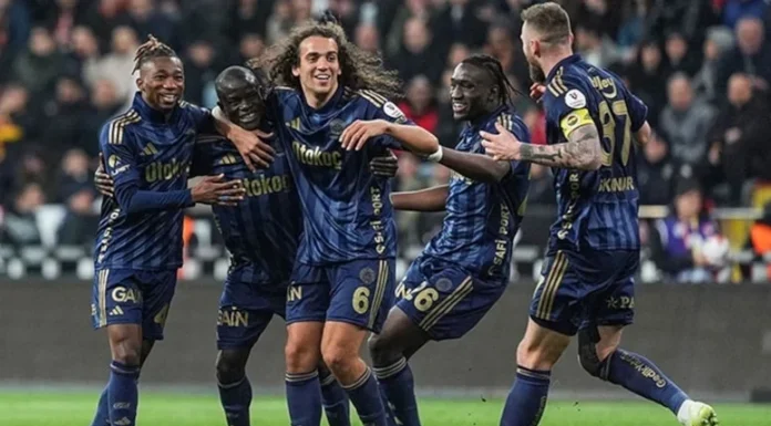 Fenerbahçe liderlik için sahada