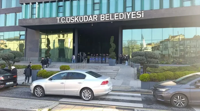 Üsküdar Belediyesine rüşvet ve usulsüzlük operasyonu: 20 gözaltı