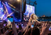 Zara Larsson Ağustos’ta İstanbul’da