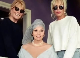 Ajda Pekkan’dan duygusal Anneler Günü paylaşımı
