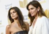 Sanki kendi ikizini doğurmuş