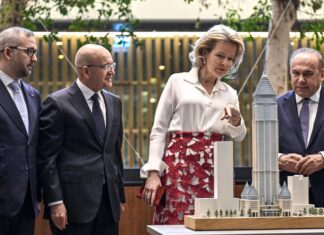 İstanbul Finans Merkezi’ne Kraliçe ziyareti