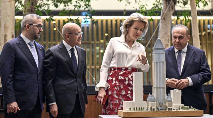 İstanbul Finans Merkezi’ne Kraliçe ziyareti