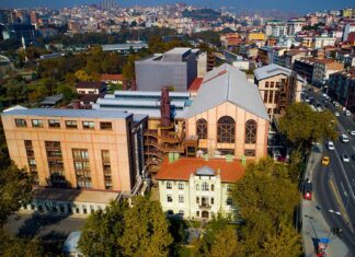 İstanbul Bilgi Üniversitesi Erdoğan’ın imzasıyla kapatıldı