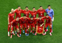 HAKAN ÇALHANOĞLU: BAZEN TOKAT YEMEK İYİDİR