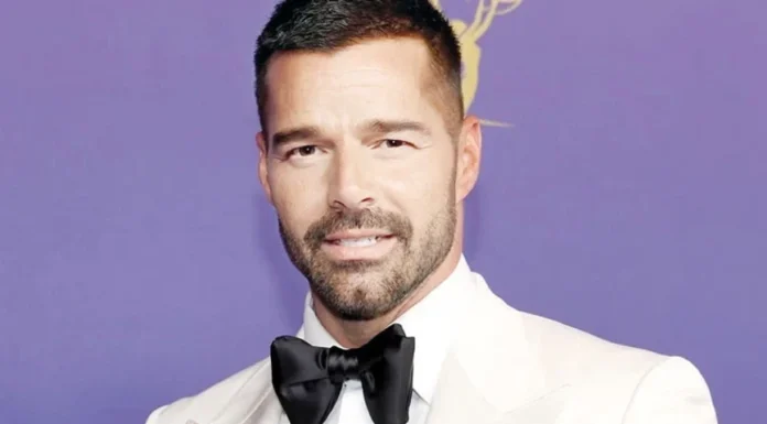 RICKY MARTIN TALEPLERİYLE ŞAŞKINLIK YARATTI
