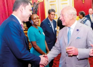 MURAT KURUM LONDRA’DA TÜRKİYE’Yİ TEMSİL ETTİ