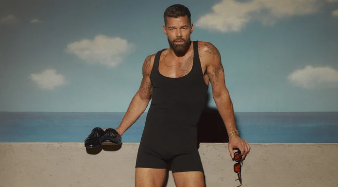 RICKY MARTIN İSTANBUL KONSERİNE HAZIRLANIYOR